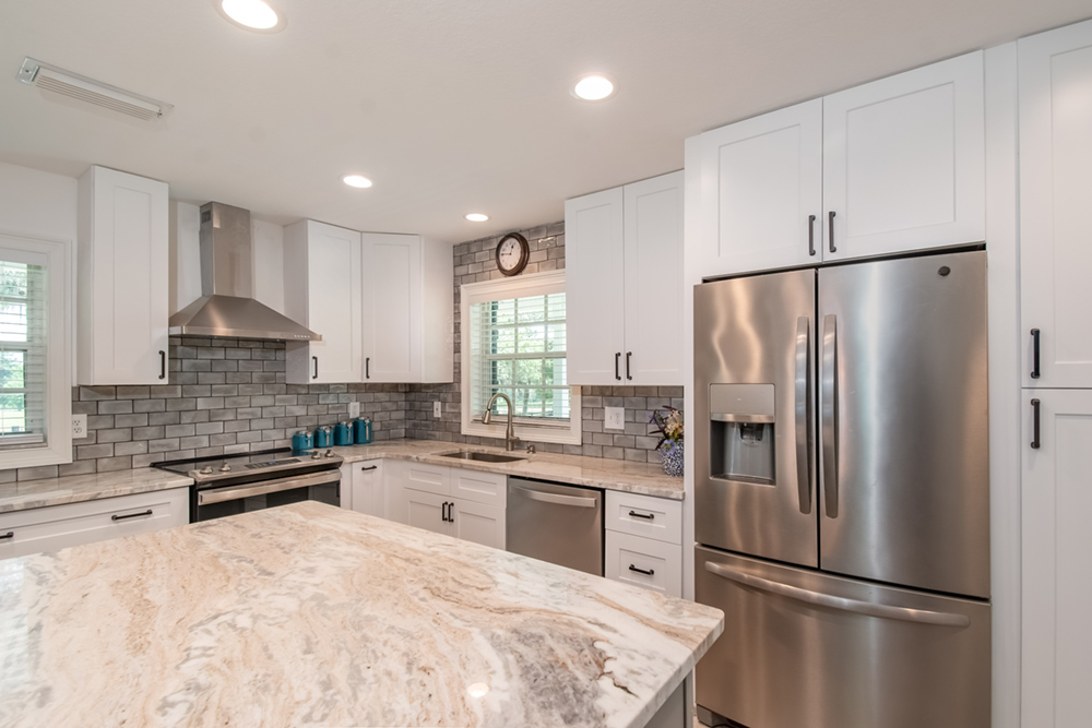 A incredible striated granite countertop.