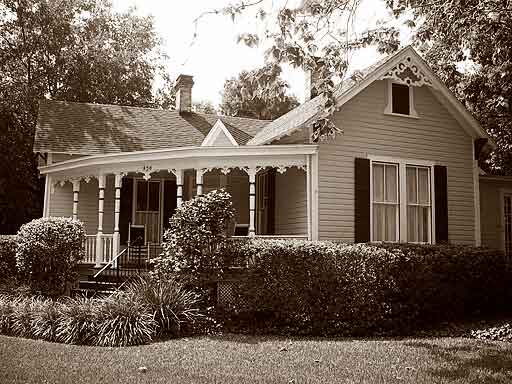 Jewett House in Ocala Historic District, in Ocala, Florida